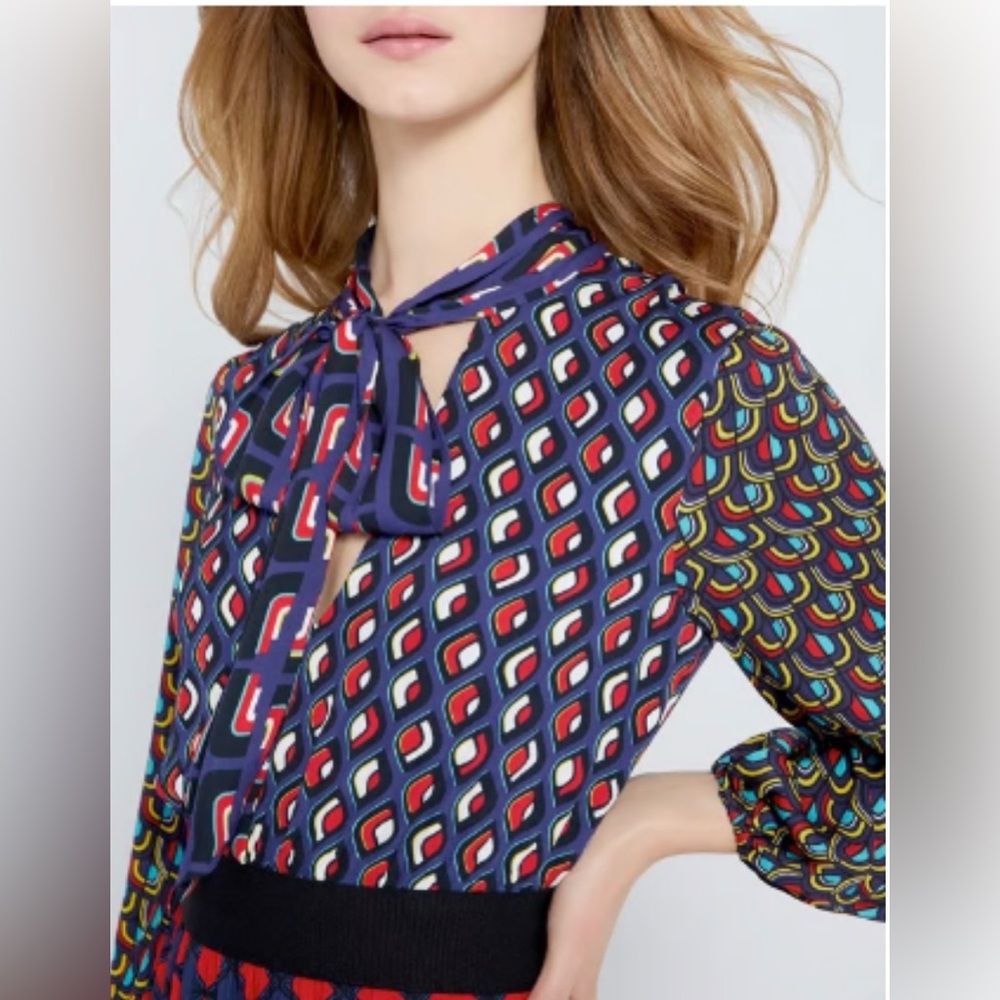 Alice + Olivia Multicolor Long Sleeve Dress - Picture 4 of 5